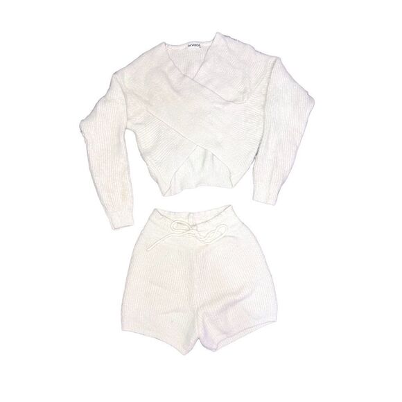 Sweater and Shorts Set  - Picture 7 of 12